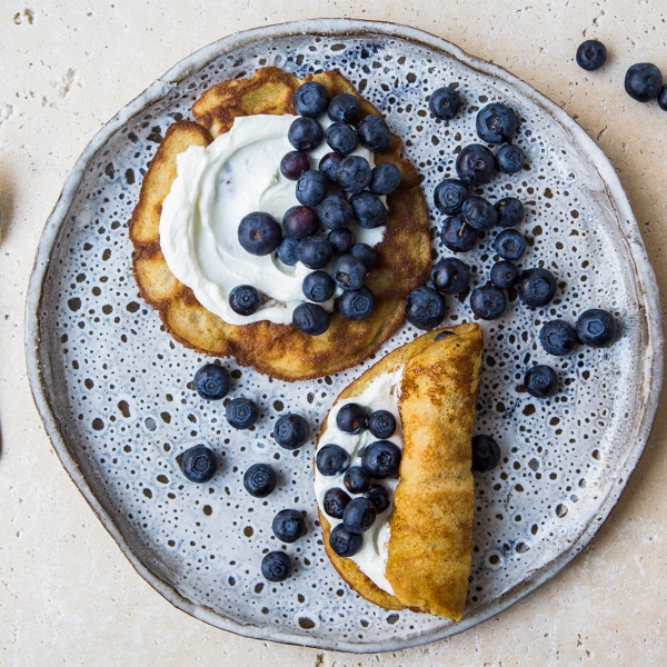 Pancakes cu Iaurt si Afine